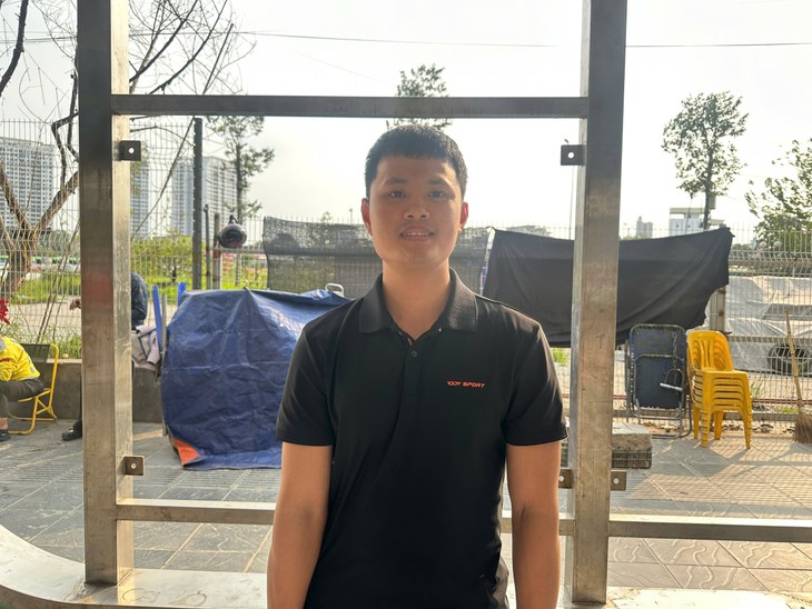 Xăng tăng giá, người dân Hà Nội ưu tiên sử dụng phương tiện công cộng  ​ - ảnh 2