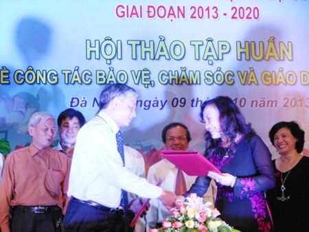 Hội thảo đánh giá Luật Bảo vệ, chăm sóc và giáo dục trẻ em - ảnh 1