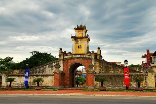 Đồng Hới - bình minh Trường Thành - ảnh 1