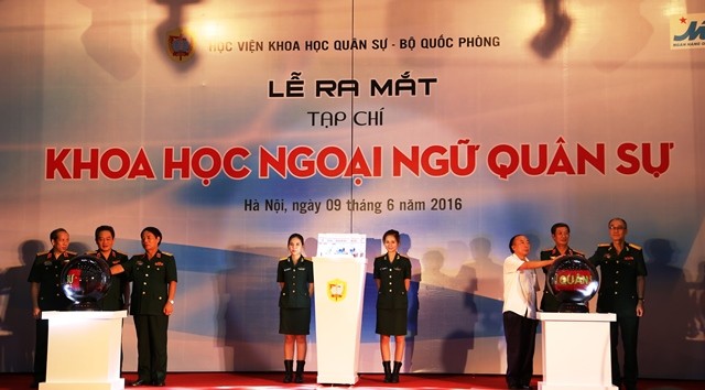 Ra mắt Tạp chí Khoa học Ngoại ngữ Quân sự  - ảnh 1