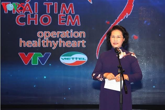 Chairwoman Nguyen Thi Kim Ngan attends charity gala