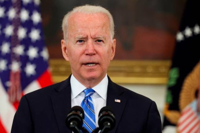 Rising coronavirus cases fuel resurgence fears in US as Biden ramps up vaccination push - ảnh 1