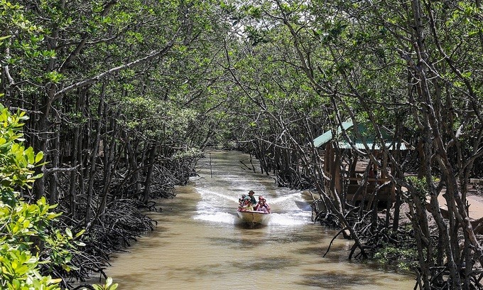 HCMC issues COVID-19 safety rules to resume tourism - ảnh 1