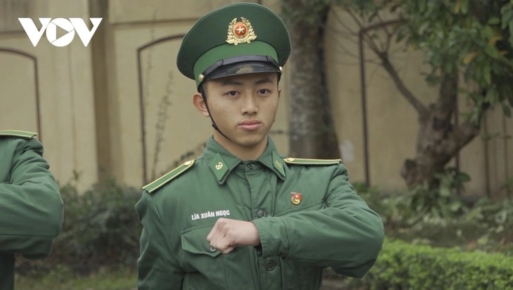 Border guards’ happiness is being foster parents  - ảnh 6