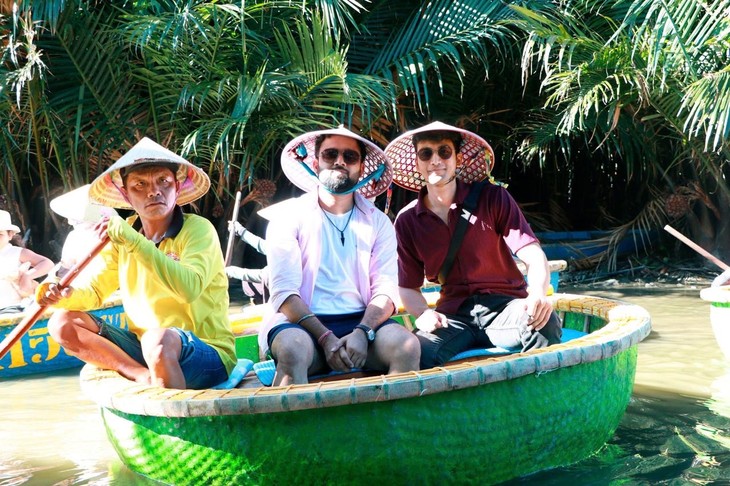 Lakshya Jain, Vishal Bhaiya from India and a wonderful week in Vietnam - ảnh 1