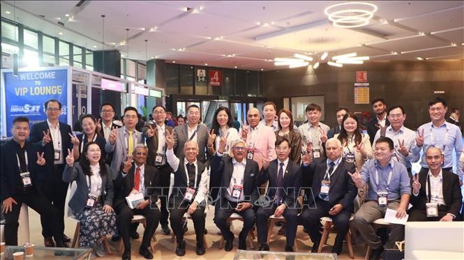 Vietnamese firms step up networking, seek opportunities in India’s technology market - ảnh 1
