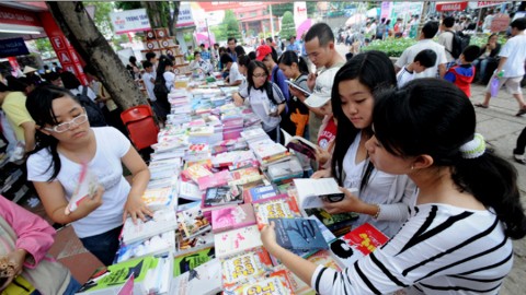 งานวันหนังสือปี๒๐๑๔ ณ กรุงฮานอย - ảnh 1