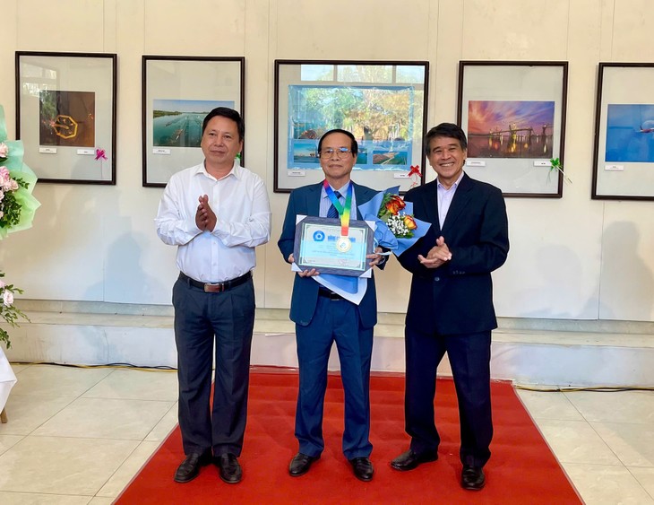 2024 Hai Phong Art Photography Exhibition Awards ceremony - ảnh 2