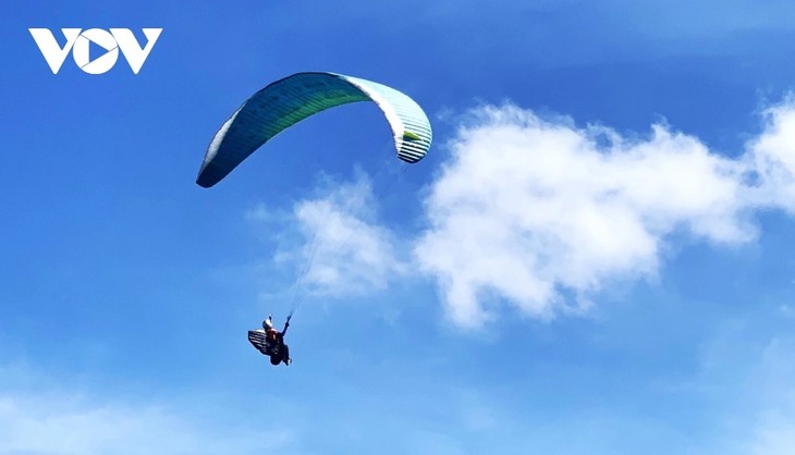 First Ho Chi Minh Open Paragliding Tournament to take place in An Giang   - ảnh 1