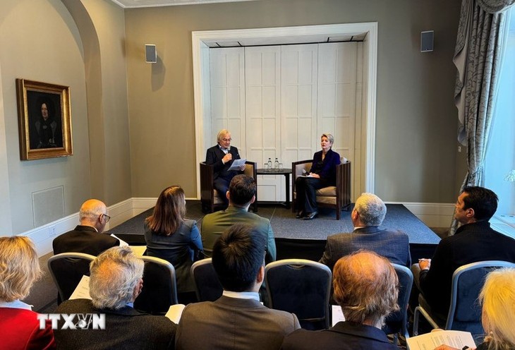  Switzerland seeks to speed up FTA talks with Vietnam - ảnh 1