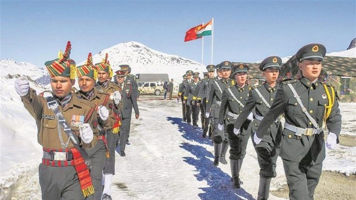 Индия и Китай официально утвердили завершение отвода войск из спорной территории - ảnh 1