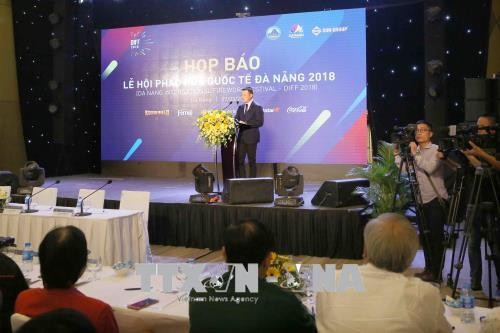 8 đội tham gia lễ hội pháo hoa Quốc tế Đà Nẵng 2018 - ảnh 1