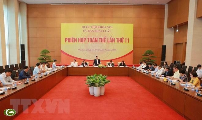 Thẩm tra Chương trình xây dựng luật, pháp lệnh năm 2019 - ảnh 1