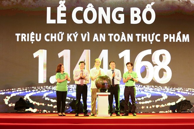 Lễ công bố Triệu chữ ký vì an toàn thực phẩm  - ảnh 1