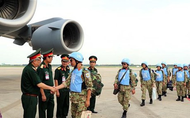  Hai sỹ quan lên đường làm nhiệm vụ gìn giữ hòa bình tại Nam Sudan - ảnh 1