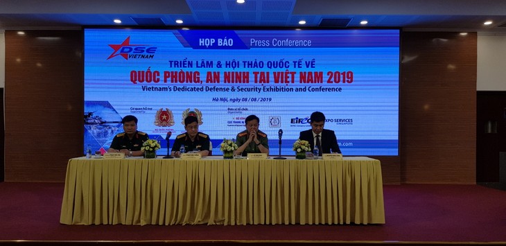 Lần đầu tiên tổ chức triển lãm và hội thảo quốc tế về quốc phòng và an ninh - ảnh 1