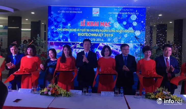 Khai mạc chợ khoa học công nghệ và thiết bị BioTechmart 2019 - ảnh 1