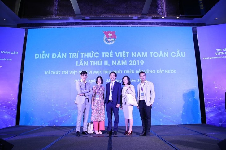 TS Nguyễn Tiến Long: Hãy cứ cho đi và tự tin tiến bước trên con đường trí thức - ảnh 3