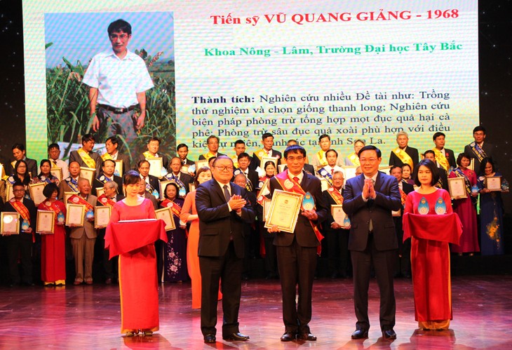 Tôn vinh “Nhà khoa học của nhà nông” lần thứ hai năm 2019 - ảnh 1