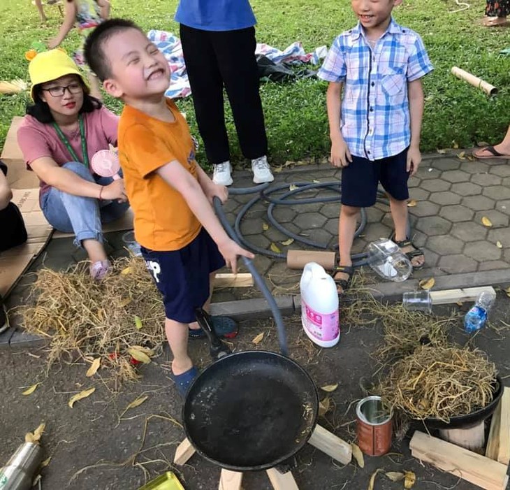 Sân chơi tái chế Think Playground- món quà tinh thần vô giá của trẻ thơ - ảnh 3