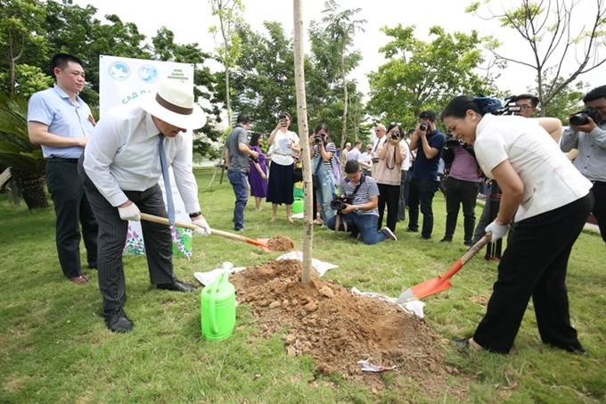 Chương trình Vườn tưởng niệm nhân kỷ niệm 75 năm Chiến tranh vệ quốc của Liên bang Nga - ảnh 1