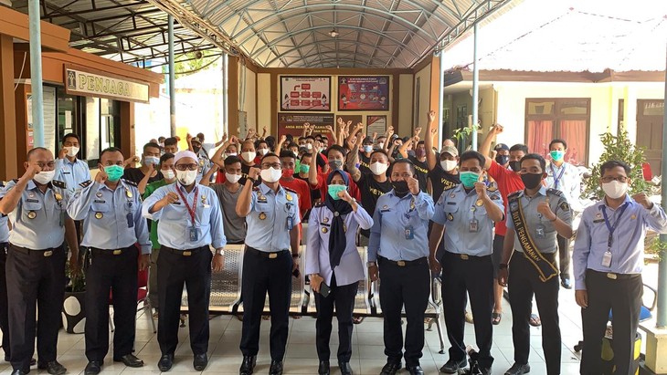 Đại sứ quán Việt Nam tại Indonesia tiếp xúc lãnh sự với các ngư dân bị tạm giữ - ảnh 1