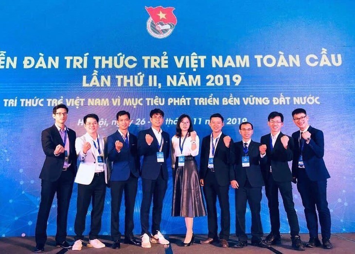 Khát vọng trở về góp sức làm nên thay đổi cho quê hương - ảnh 4