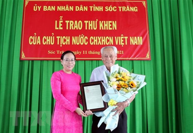 Chủ tịch nước gửi thư khen người cao tuổi tích cực làm từ thiện - ảnh 1