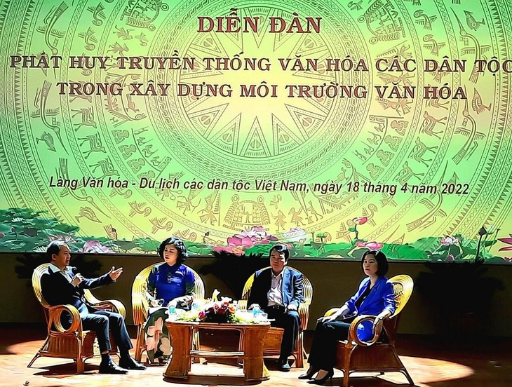 Phát huy truyền thống văn hóa các dân tộc trong xây dựng môi trường văn hóa - ảnh 1