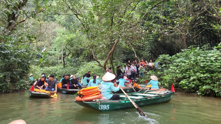 Ninh Binh-  trục kết nối du lịch các điểm đến vệ tinh ở vùng đồng bằng sông Hồng - ảnh 4