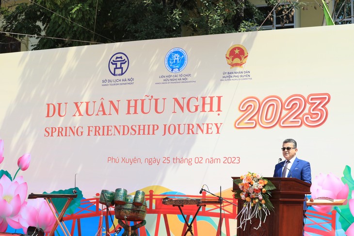 Du xuân hữu nghị 2023: Thêm những trải nghiệm thú vị về vẻ đẹp văn hóa Hà Nội - ảnh 2