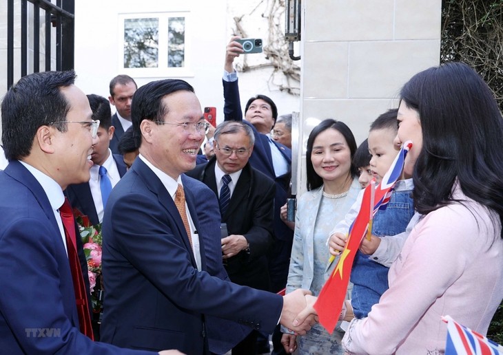 Chủ tịch nước Võ Văn Thưởng bắt đầu chương trình tham dự Lễ đăng quang của Nhà vua Anh Charles Đệ Tam - ảnh 1