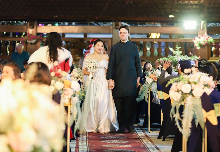 Điện Biên Phủ - nơi nảy mầm tình yêu cùng khát vọng hòa bình - ảnh 3