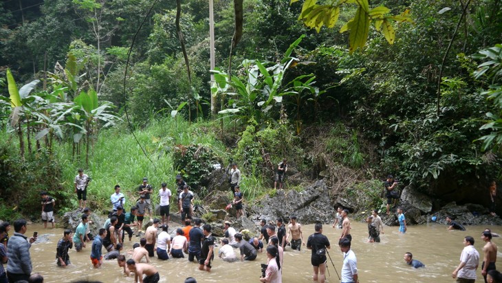 Rộn ràng ngày hội bắt cá suối ở Phúc Yên, Lâm Bình, Tuyên Quang - ảnh 2