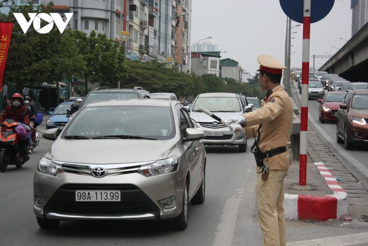 Kỳ họp thứ 7, Quốc hội khóa XV: Quốc hội biểu quyết thông qua Luật Đường bộ - ảnh 1