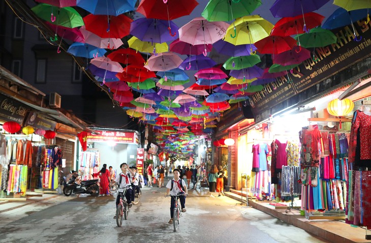  Hà Nội - Điểm đến lý tưởng vào mùa thu, với nhiều lựa chọn trải nghiệm thú vị - ảnh 5