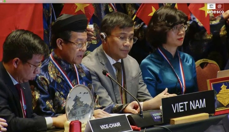 “Lễ hội vía Bà Chúa Xứ núi Sam” được UNESCO ghi danh là Di sản văn hóa phi vật thể đại diện của nhân loại - ảnh 2