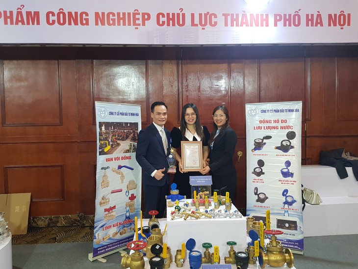 Hà Nội trao danh hiệu cho 36 sản phẩm công nghiệp chủ lực  - ảnh 3