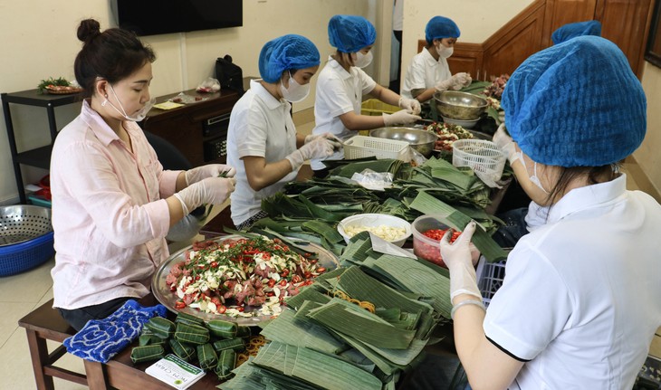 Vấn vương hương vị nem chua xứ Thanh - ảnh 1