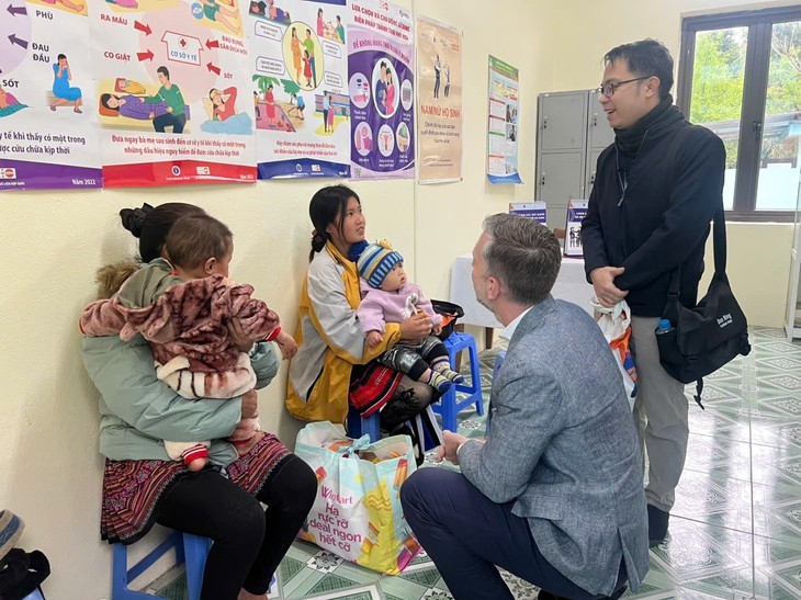 UNFPA tiếp tục đồng hành cùng Việt Nam trong chương trình mục tiêu Quốc gia về chăm sóc sức khỏe cộng đồng đến 2035 - ảnh 4