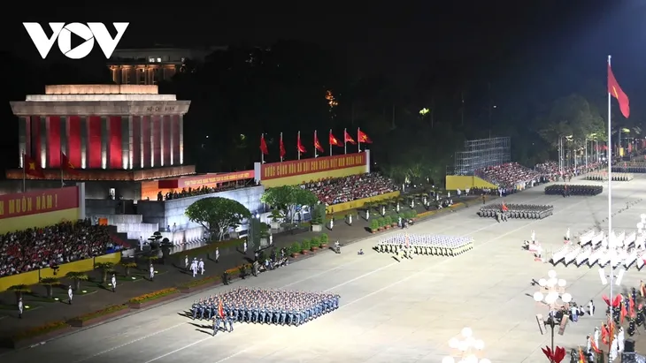  Sơ duyệt cấp Nhà nước diễu binh, diễu hành tại Quảng trường Ba Đình - ảnh 1