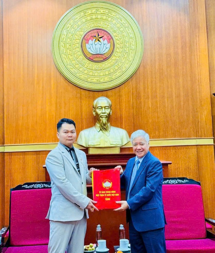 Phó Chủ tịch VKBIA Trần Trung: Quê hương với tôi luôn là nơi để hướng về. - ảnh 5