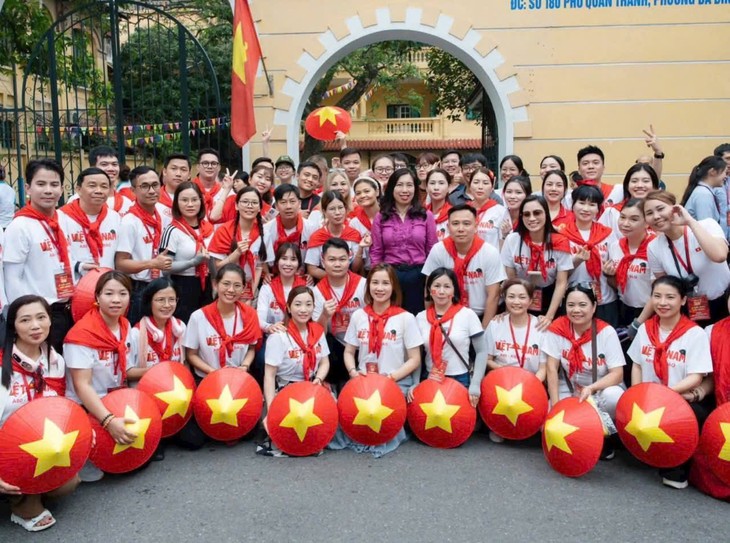 Phó Chủ tịch VKBIA Trần Trung: Quê hương với tôi luôn là nơi để hướng về. - ảnh 2