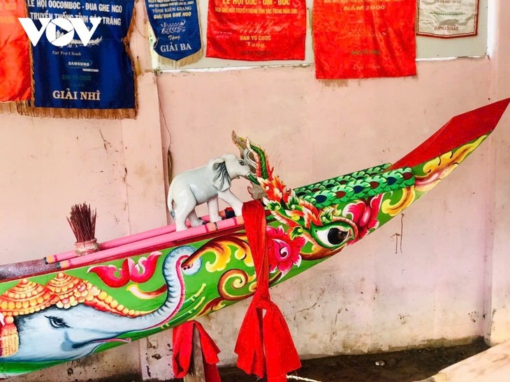 Linh vật - Biểu tượng gắn với ghe Ngo của đồng bào Khmer - ảnh 1