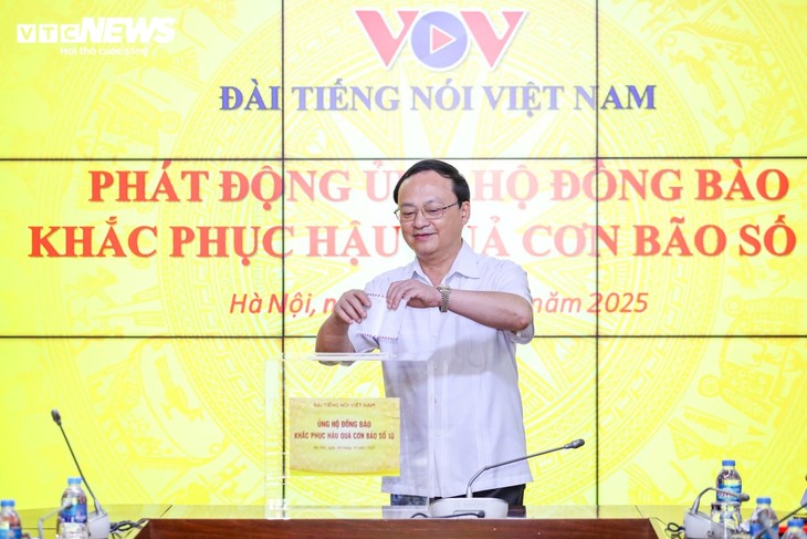 Đài Tiếng nói Việt Nam phát động ủng hộ đồng bào khắc phục hậu quả bão Bualoi - ảnh 3