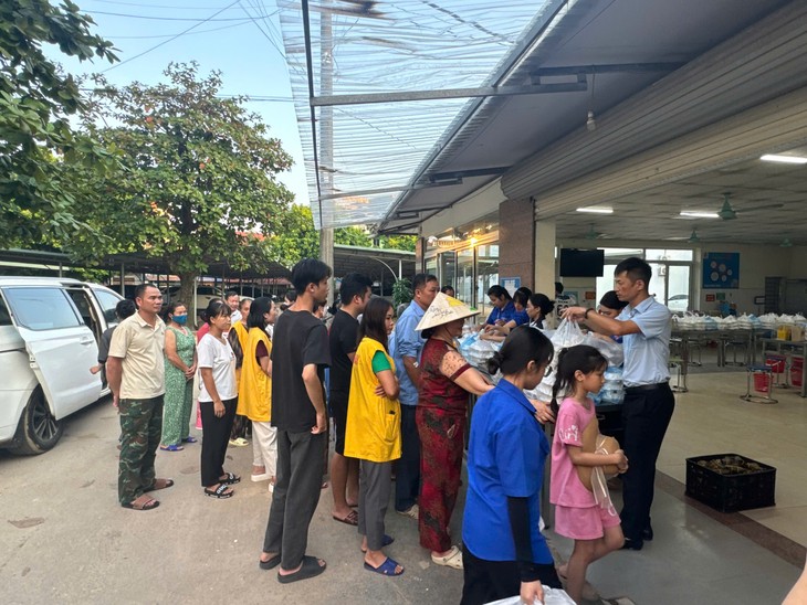 Quỹ Tấm lòng vàng SUNSHINE GLOBAL cùng triển khai ‘Bếp ăn dã chiến’' ấm áp tình thương - ảnh 7