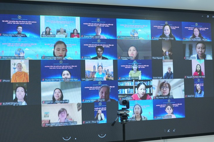 Khai mạc Lớp tập huấn toàn cầu “Phương pháp giảng dạy theo bộ sách Vui học tiếng Việt – Quyển 1” - ảnh 1