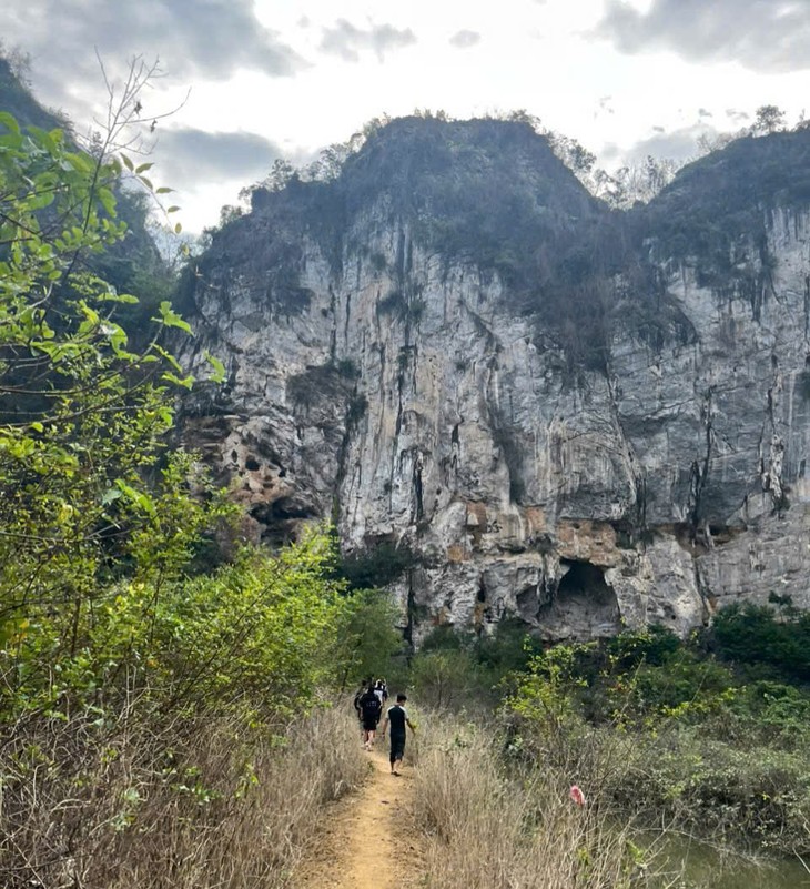 Hữu Liên (Lạng Sơn) - điểm đến yêu thích của những người leo núi thể thao - ảnh 2