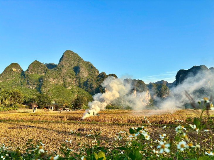 Hữu Liên (Lạng Sơn) - điểm đến yêu thích của những người leo núi thể thao - ảnh 9