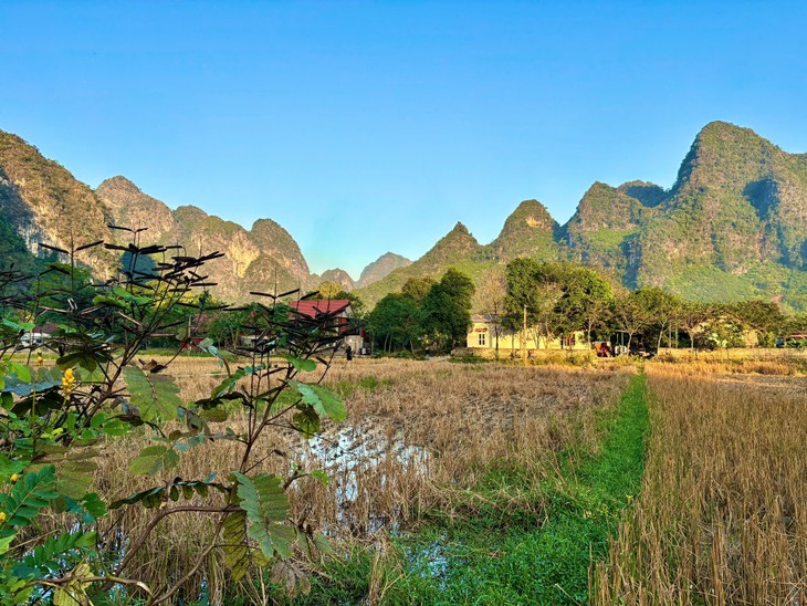 Hữu Liên (Lạng Sơn) - điểm đến yêu thích của những người leo núi thể thao - ảnh 8